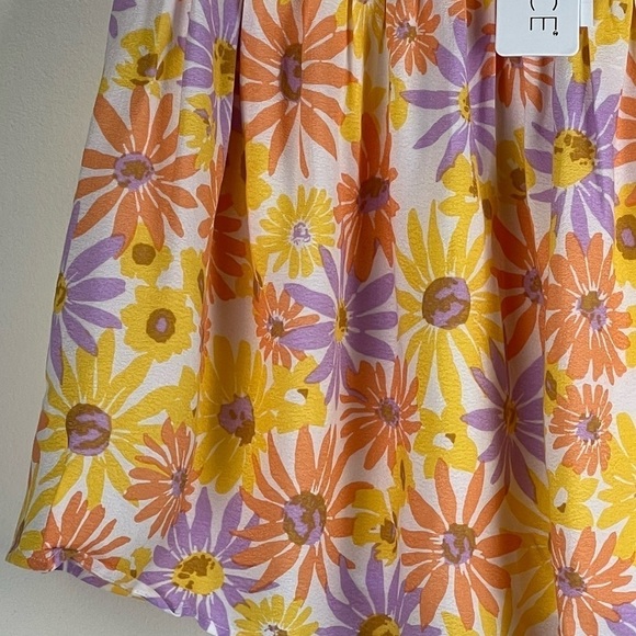 L*Space | Flirty Cottagecore Feminine Girly Oopsie Daisy Printed Jax Skirt - Picture 11 of 13
